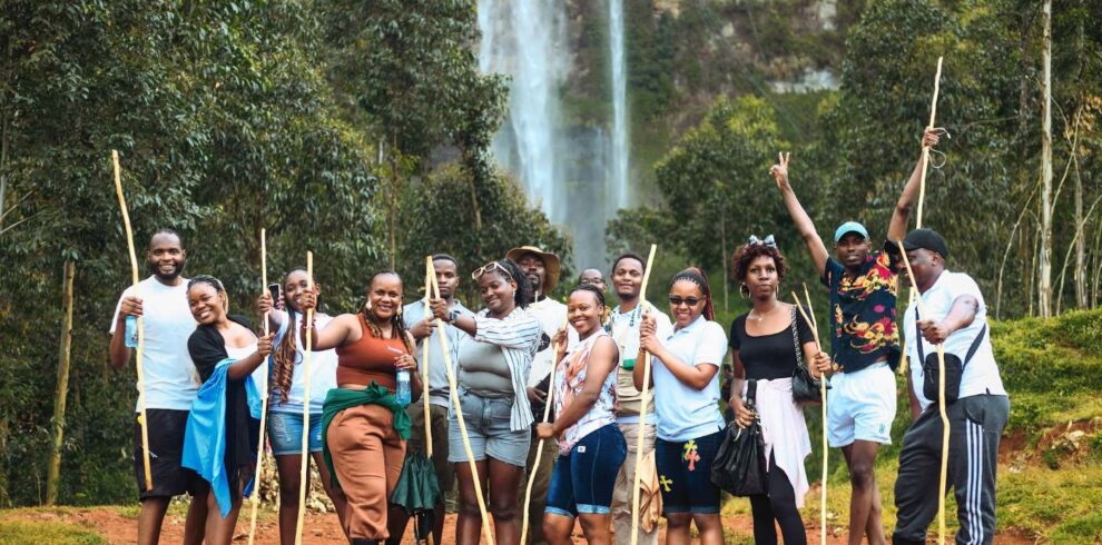 Two Servants guests on the hike to Sipi Falls on Mount Elgon